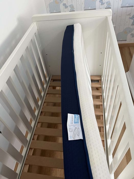 Móveis para quarto de bebe.