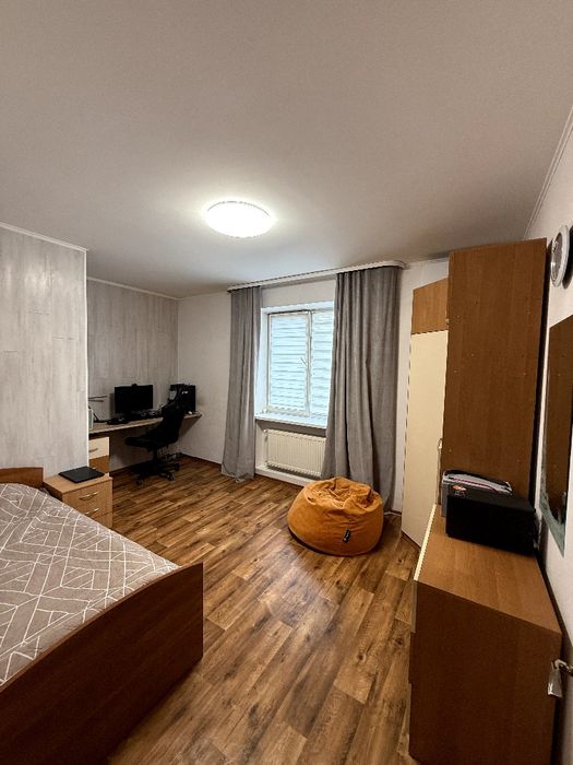 Будинок 2008р 180м2 з меблями, технікою та гаражем, Розсошенці