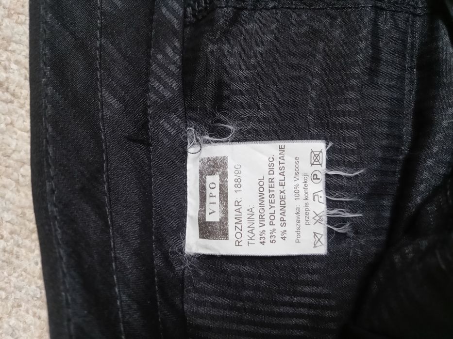 Wełniane spodnie garniturowe męskie