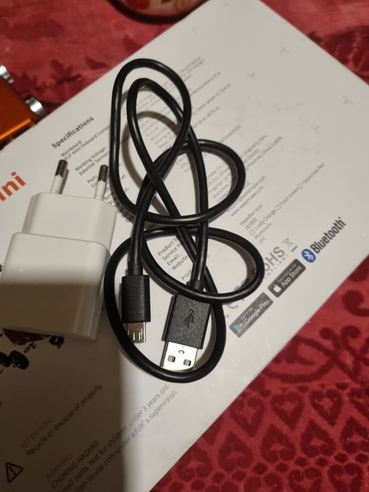 Robô educacional WeeeBot mini STEAM