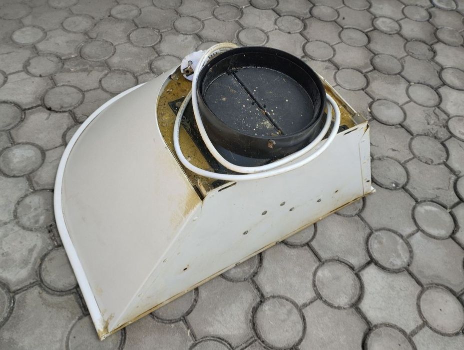 Вытяжка кухонна б/в