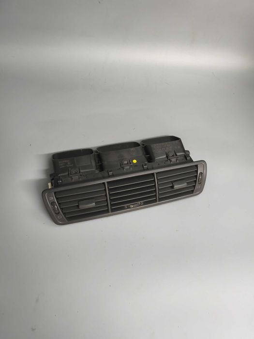 Citroen C8, Phedra, Ulysse, 807, OE:1484107077 Kratka nawiewu środkowa