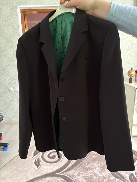 Продам гарний піджак