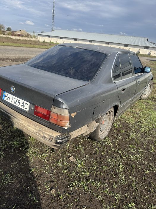 продам беху е34 м50б25