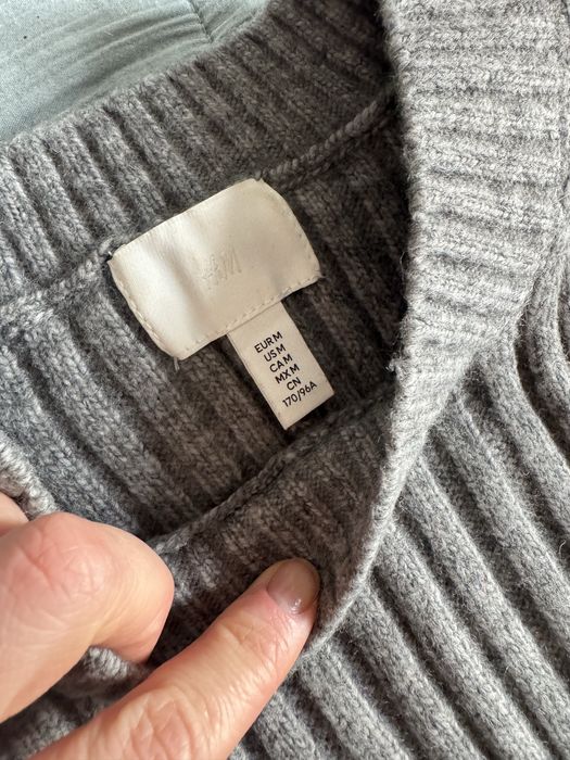 продам теплу сукню H&M