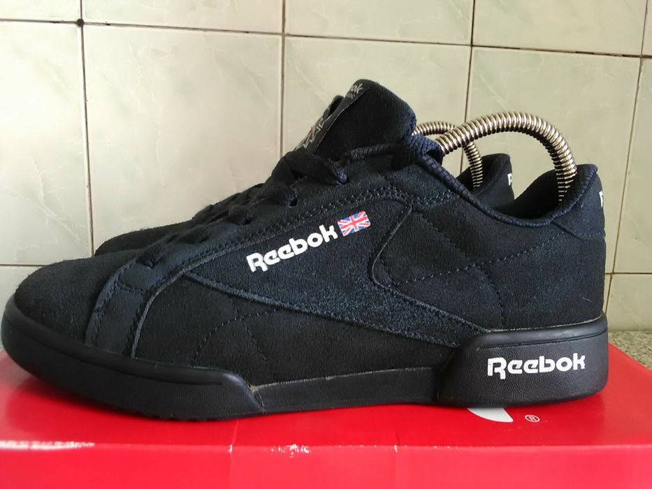 Кросівки Reebok.