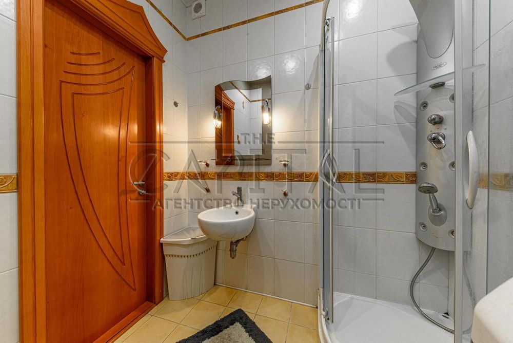 Аренда квартиры,  ул. Хмельницкого Богдана, Центр