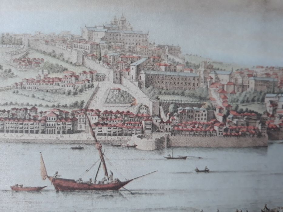 2 Reproduções vista aérea Porto