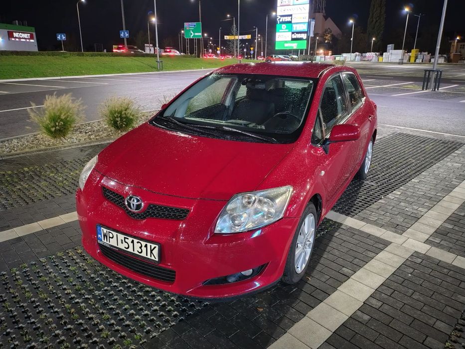 Toyota Auris