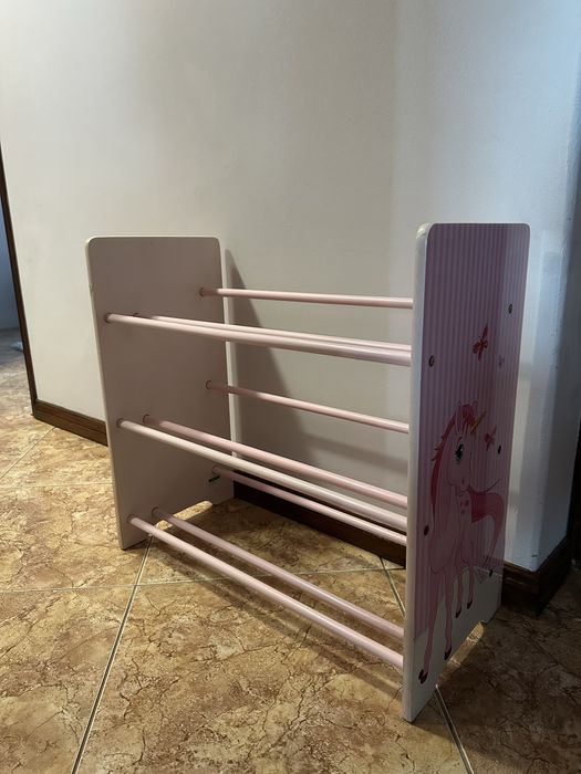 Estante para crianças unicórnios