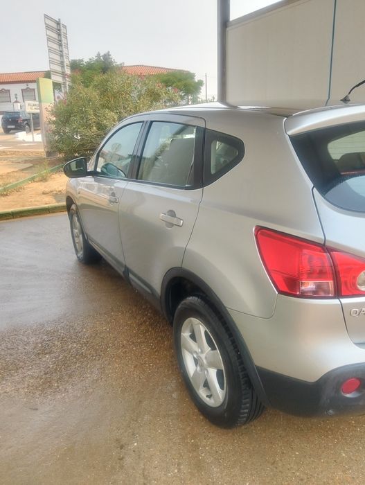 Nissan Qashqai — fotografia 4