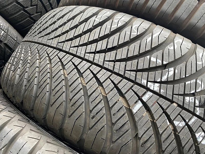 235/55r17 Goodyear Vector 4S gen2_7,5mm_2szt_(732)
