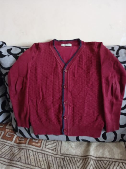 Кофта,кардиган на 7-9 років