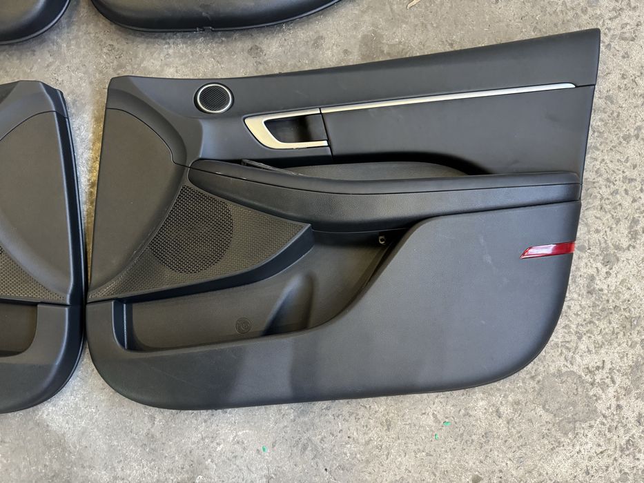Обшивка двери Hyundai Sonata Dn8 2022-25