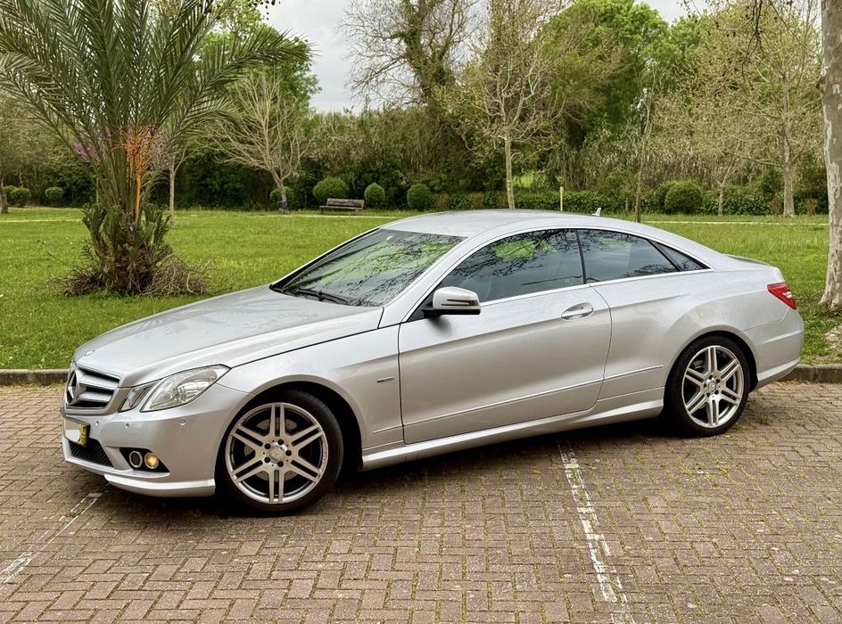 Mercedes-Benz E 220 CDI Avantgarde BlueEfficiency