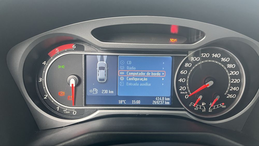 Ford Mondeo Titanium  — Muito material novo —