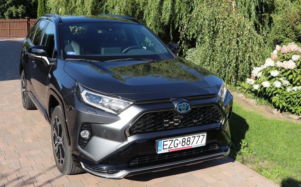 Toyota RAV4 Zadbana RAV4 Plug-in Hybrid AWD I właściciel, bezwypadkowy