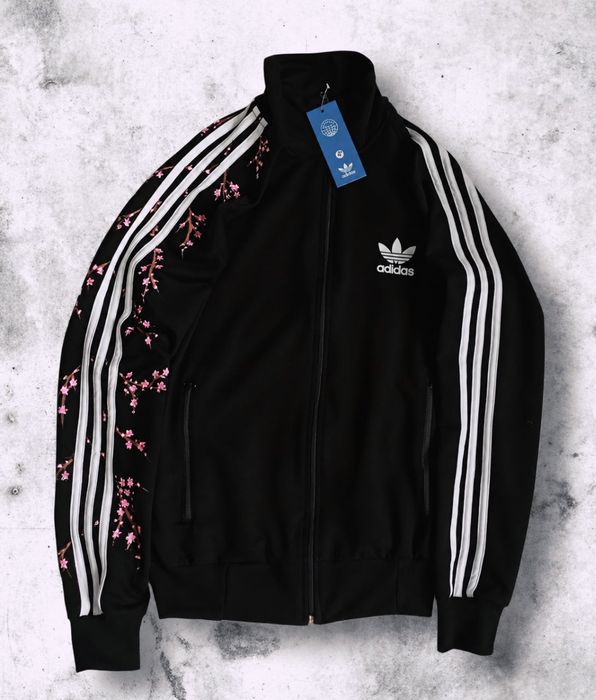 y2k adidas - купити чоловічий одяг - Ціна на OLX.ua