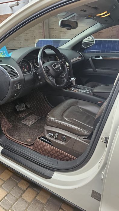 ПРОДАЮ   Audi Q7 2015 4L або обмін на землю,MAN