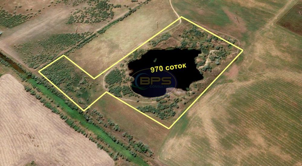 Ексклюзивна рекреаційна ділянка 9,7 га з озером та готовим бізнесом