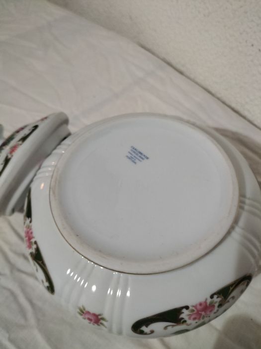 Açucareiro em percelana