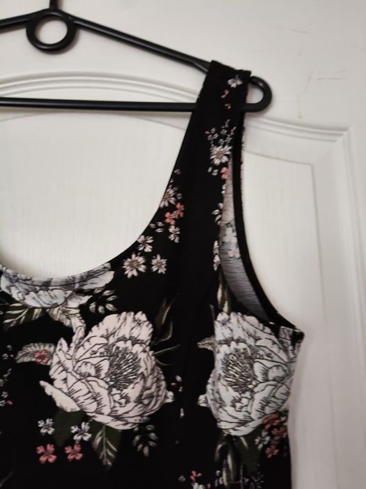 Sukienka mini w kwiaty H&M