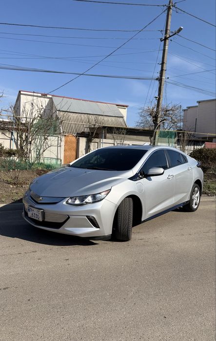 Chevrolet Volt 2 2016г.Plug-in Hybrid до90км на зарядке,до 5л.расход