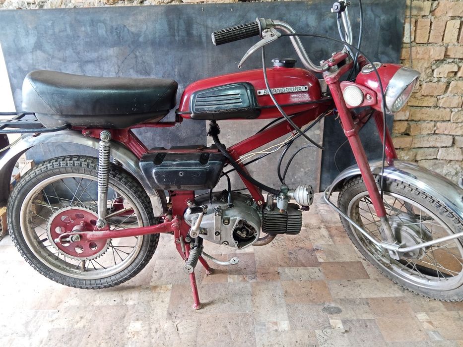 Верховина з двигуном Ява 50