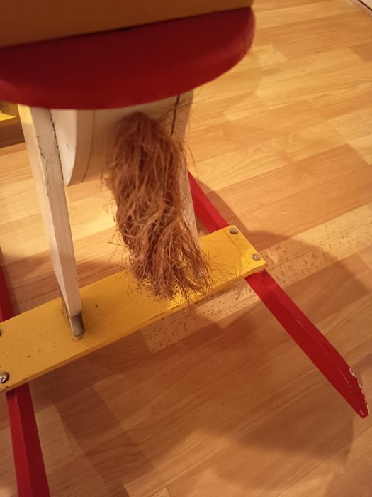 Cavalo de baloiço vintage