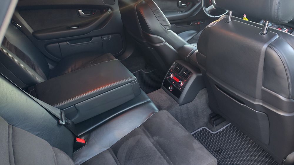 Audi A8 4.2 MPI  Quatro