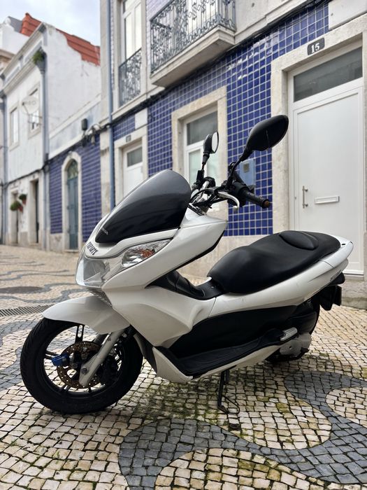 Honda PCX 125cc 2010