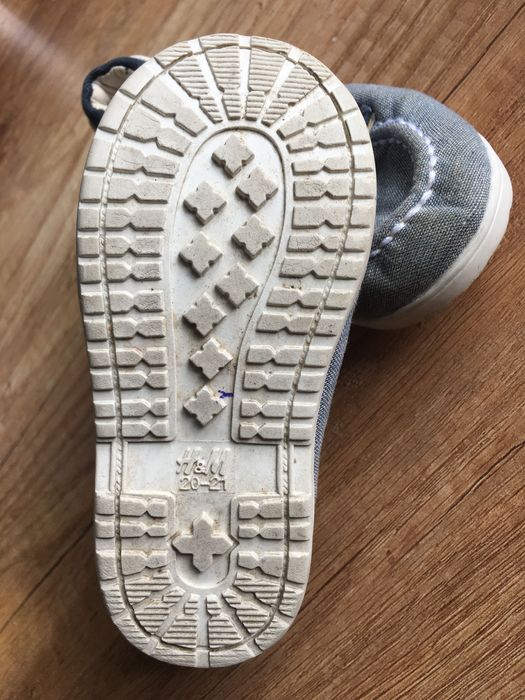 Buciki chłopięce 20 H&M mokasyny trampki eleganckie