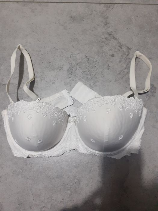 Biustonosz bardotka GINA 75 C jak nowy