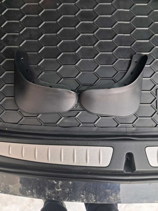 Бризковики VW Touran, Caddy 2003-2015, к-кт 4шт.