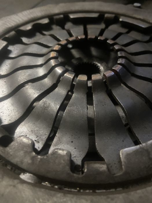 Щеплення , маховик 1.9 tdi 77kw caddy passat b6
