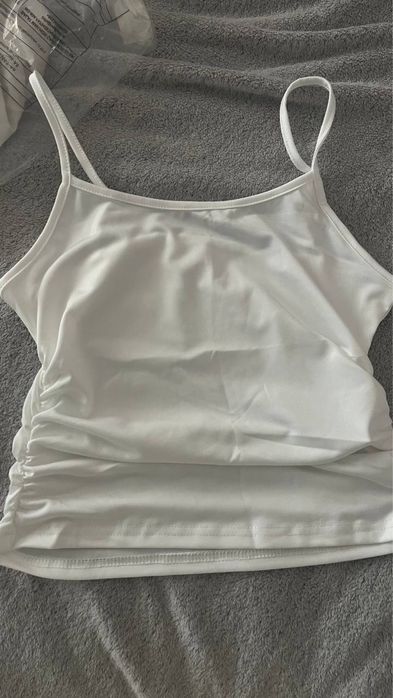 облягаюча майка розмір s