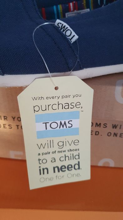 Espadryle męskie nowe Toms Classics rozmiar 42