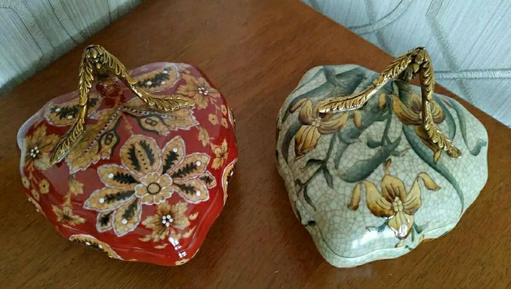Вази, шкатулки, попільнички та цукерниця керамічні "Castilian Trading"