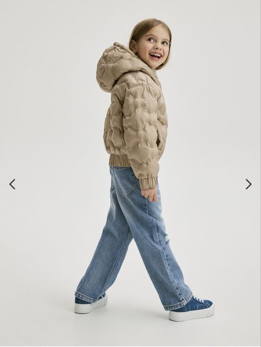 Весняна куртка для дівчинки Reserved