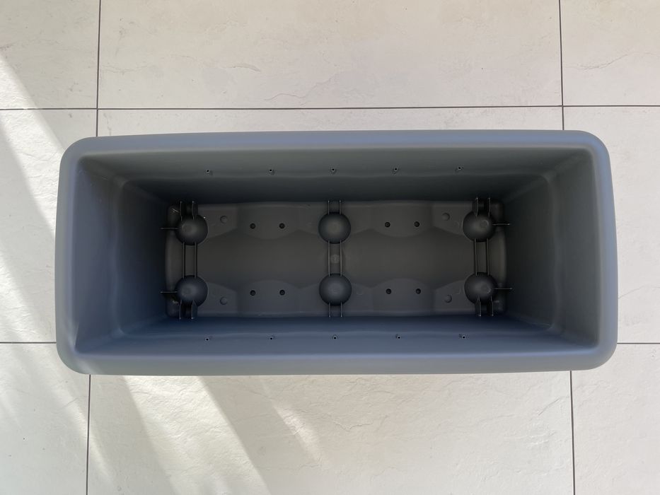 Floreira Cinza 100x44x40cm + Prato NOVO