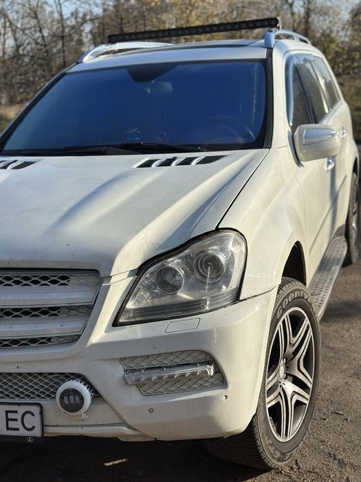 Продам Aвтомобіль Mersedes GL 450  2010