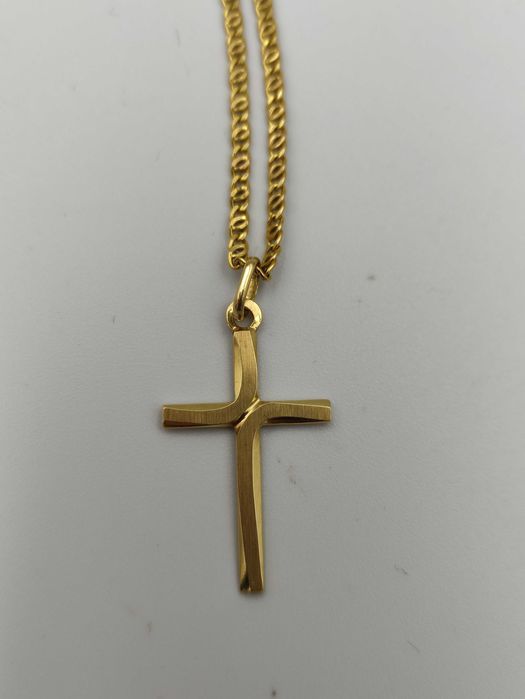 Złoty łańcuszek z krzyżykiem 585