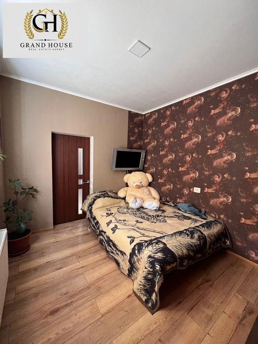 Продам гарний будинок 120 м² на Озерній Балці.