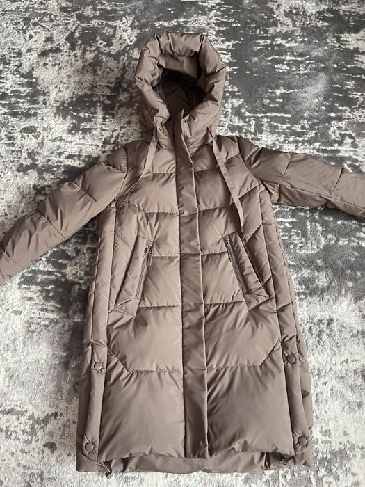 Куртка пуховик довга