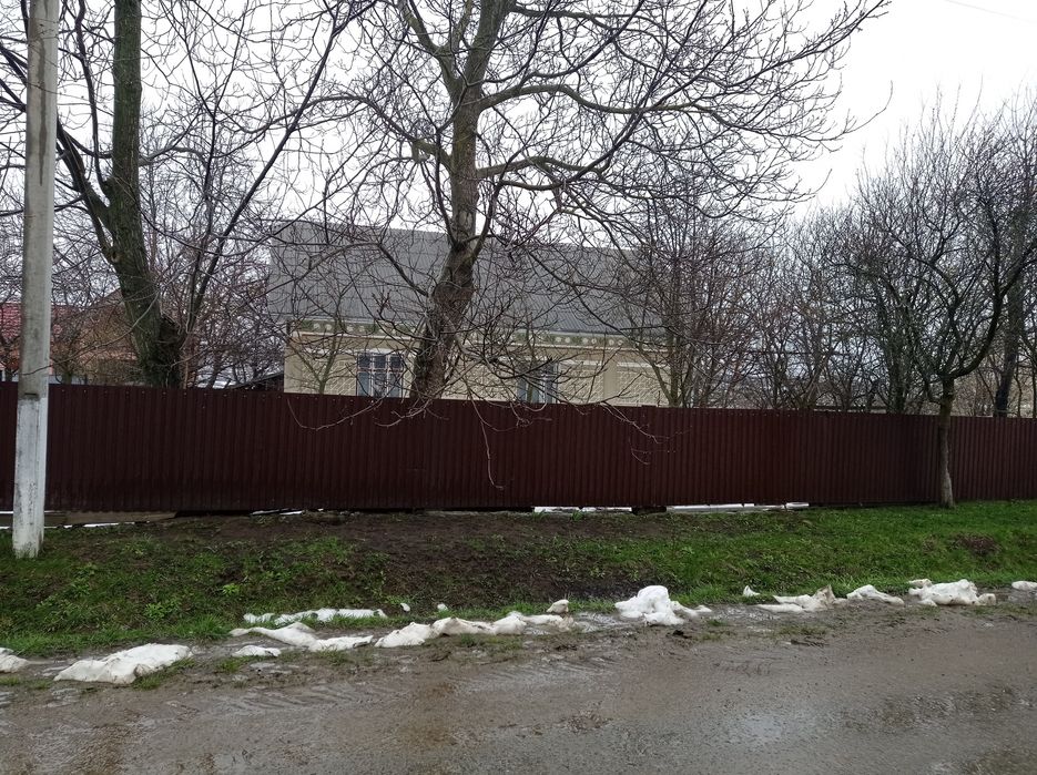 Продається будинок в селі Михайлівка.