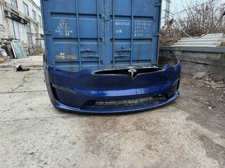 Бампер передній Tesla Model X plaid  2022+