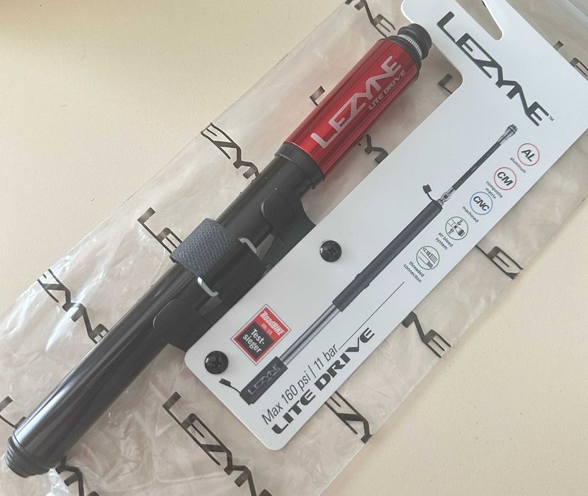 Велосипедный Hacoc LEZYNE Lite Drive Medium Air Pump! до 11 bar