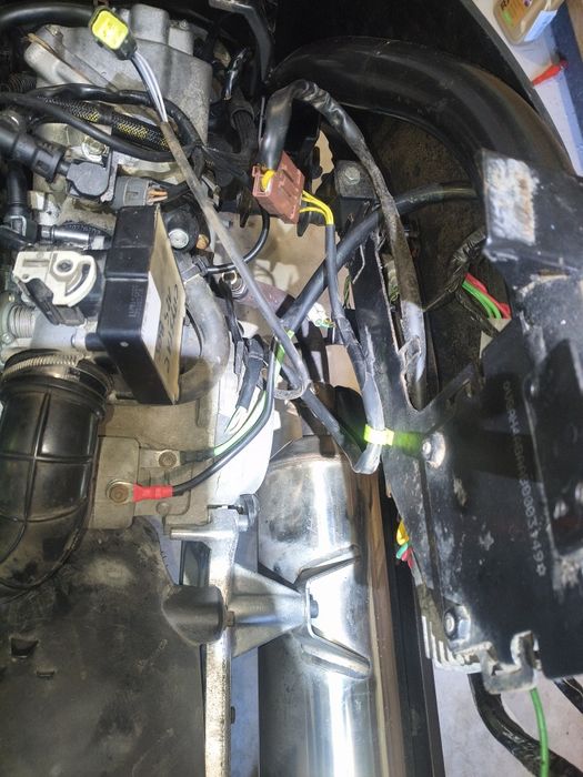 ECU komputer immo off peugeot skuter