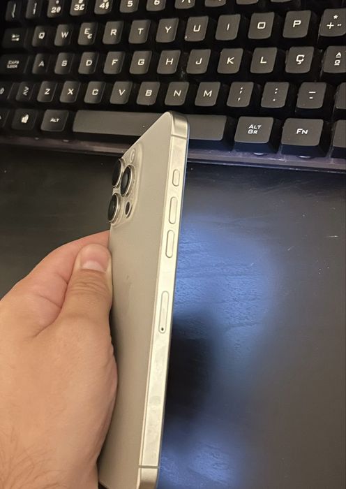 Iphone 16 Pro 256Gb com GARANTIA