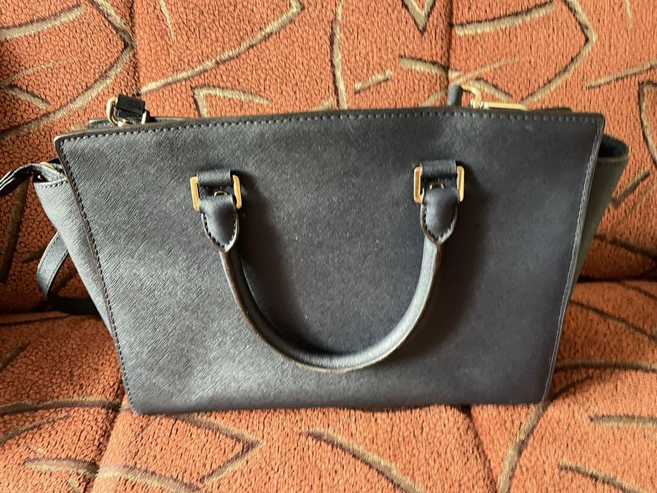 Sprzedam torebke damska MK